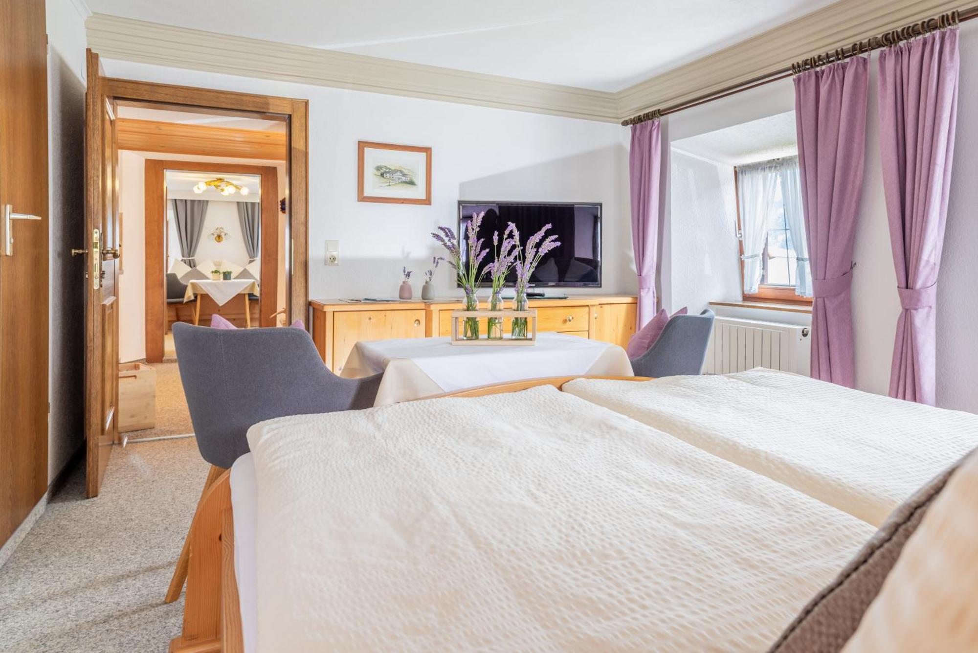 Landhaus Schmidt Elbigenalp Kamer foto